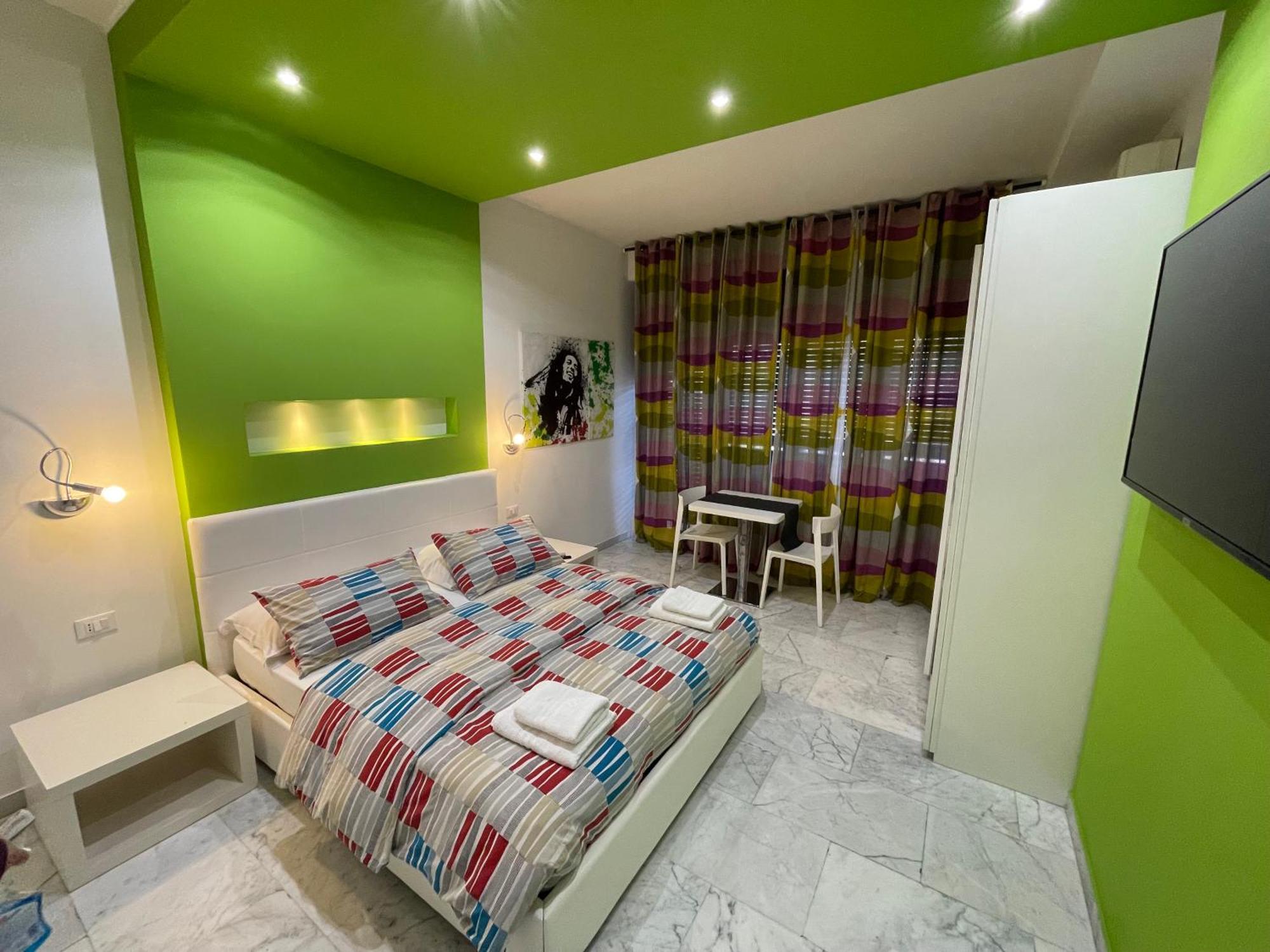 Bed & Breakfast Black & White G&g 2*